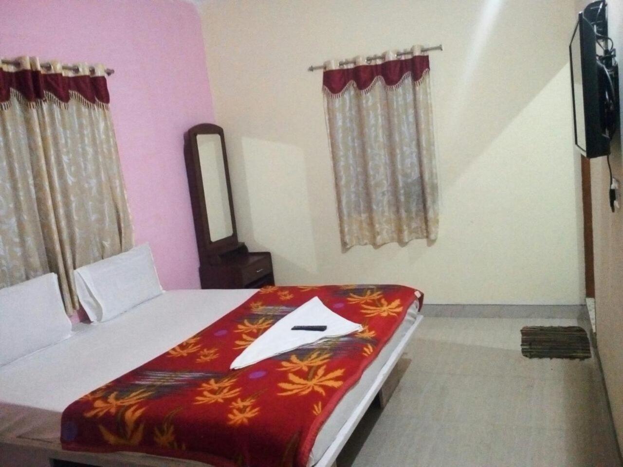 Sri Thanga Harish Cottage Yercaud Exterior photo